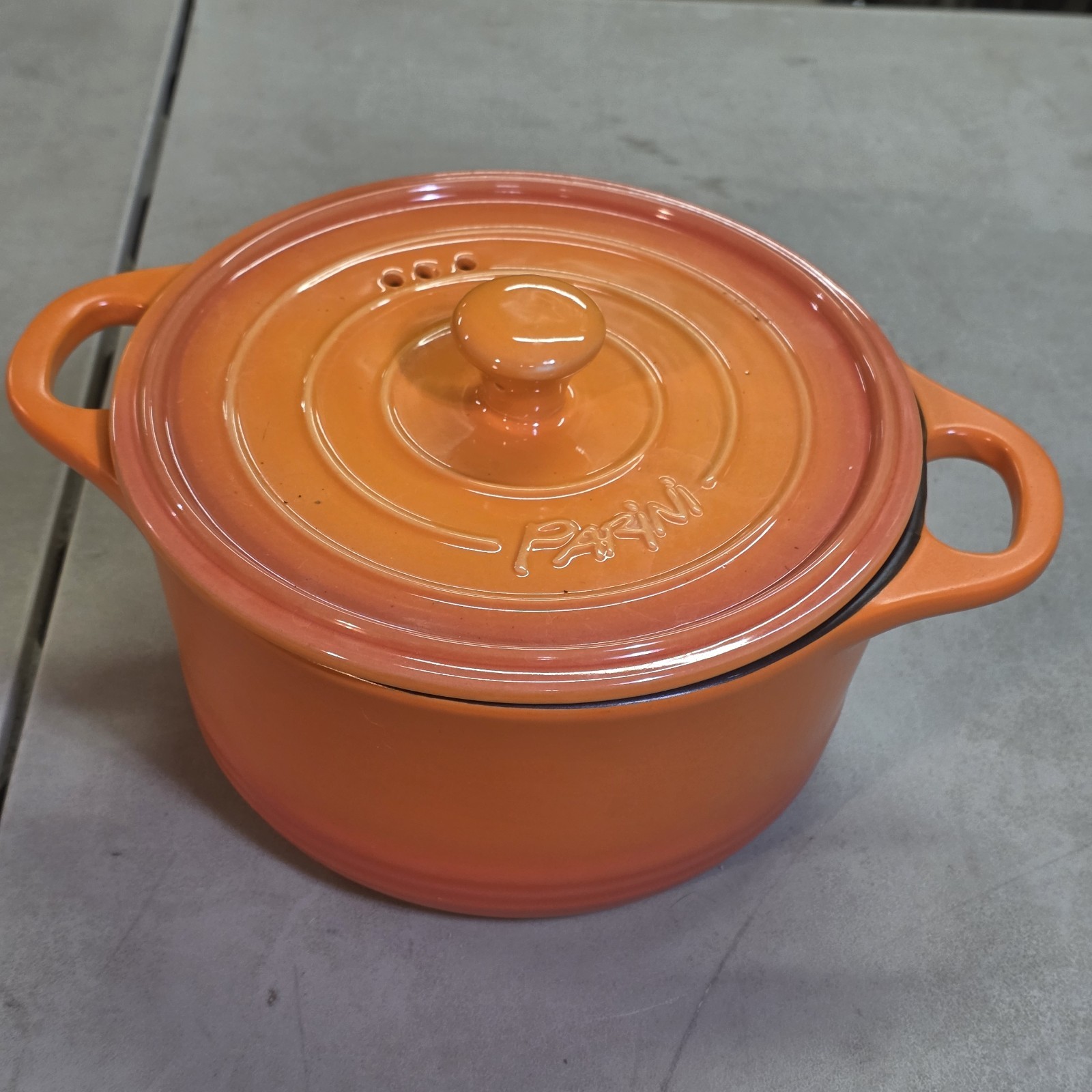 PARINI 2.5qt Dutch Oven Ceramic Casserole Dish Orange Ombre Cookware Nonstick