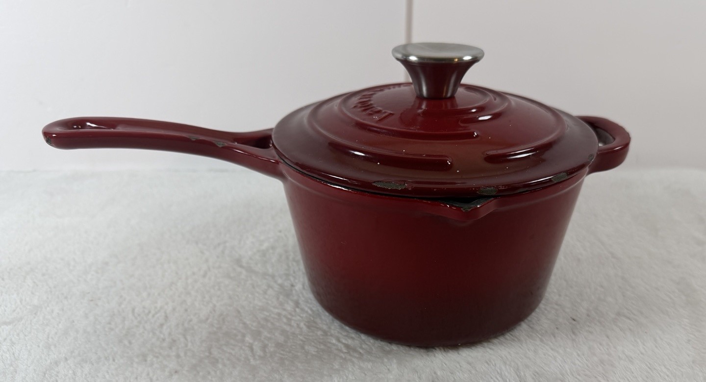 Enameled Red Cast Iron Saucepan 2.2 qt Sauce Pan W/ Lid & Pour See Photos Chips