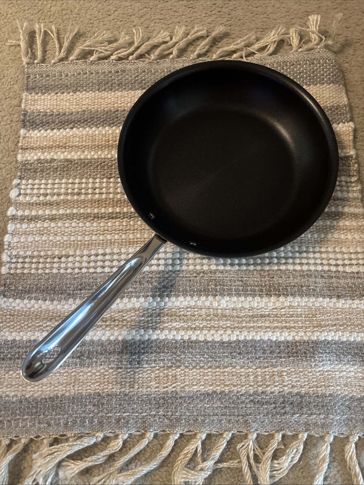 New All-Clad D5 10- inch Brushed Stainless-Steel NONSTICK Fry Pan.