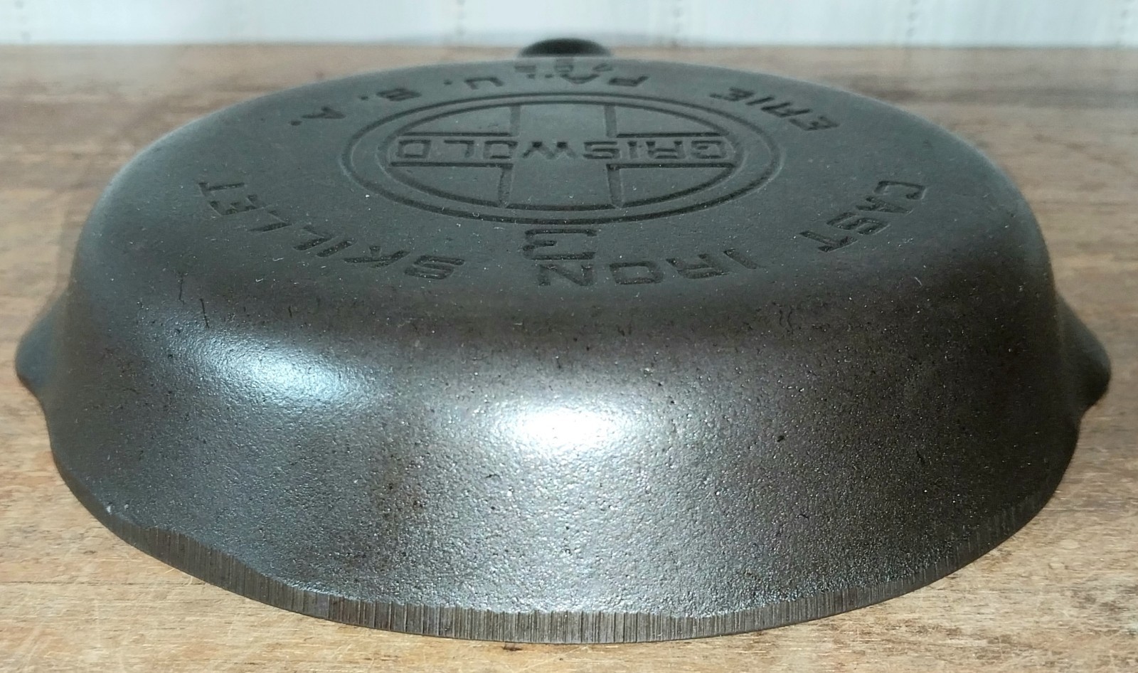 “NICE” 1930-1939 No.3 GRISWOLD 709 Large Block Logo Smooth Bottom Skillet “FLAT”