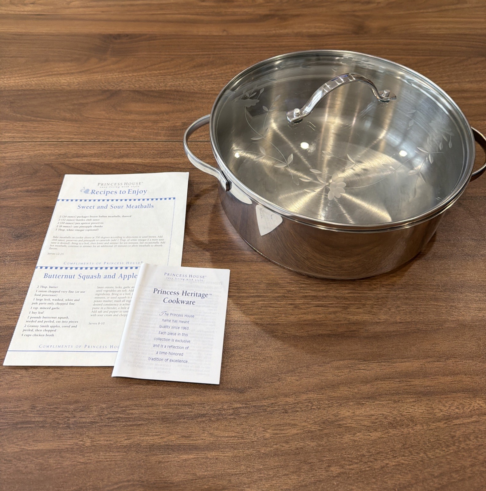 Princess House Heritage Tri-Ply 18/10 Stainless 4 qt Pot w/ Etched Glass Lid