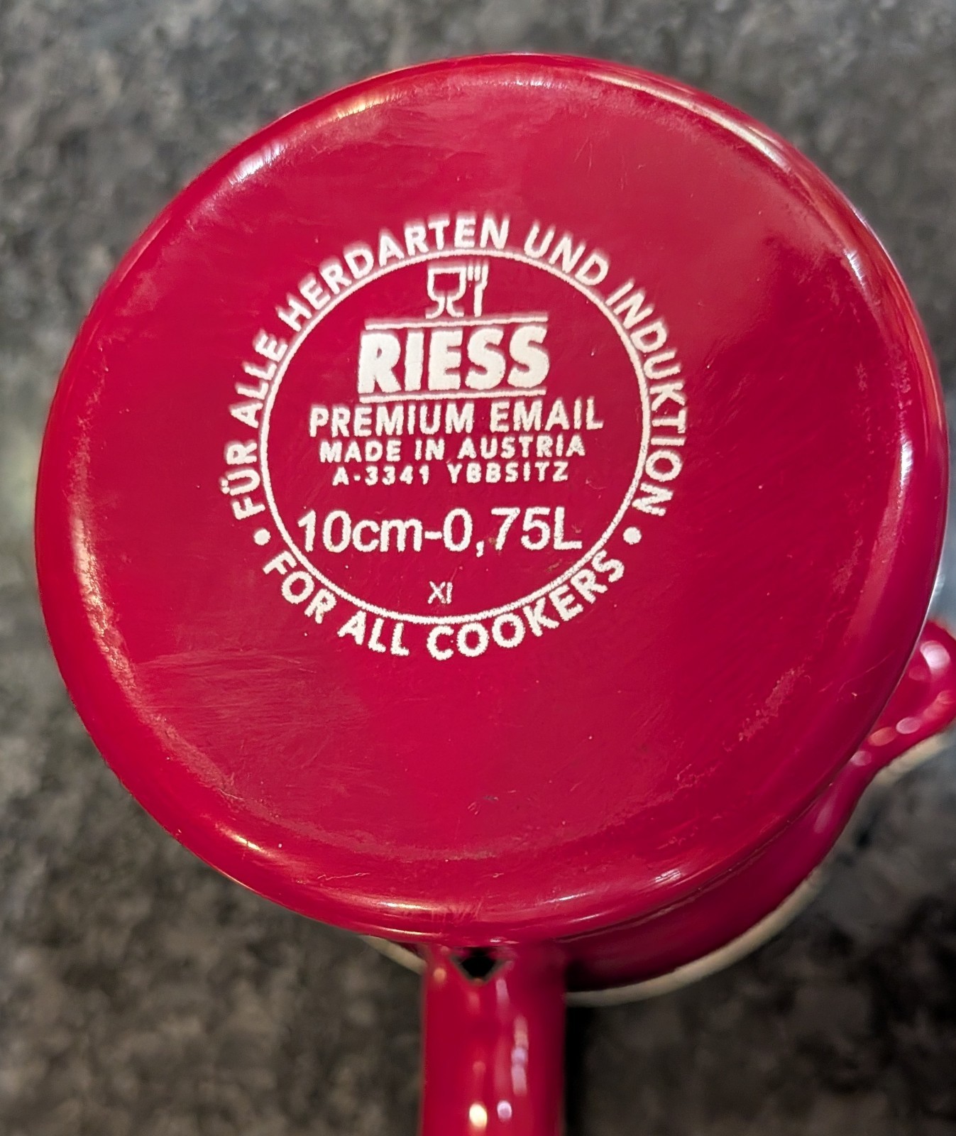 Riess CLASSIC Saucepan with spout, enamel, Red & Cream 0.75 L/ 3 cup Austria