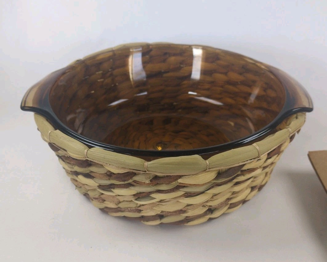 Vtg Anchor Hocking Basket Buffet Harvest Amber 1.5qt Casserole New Open M400