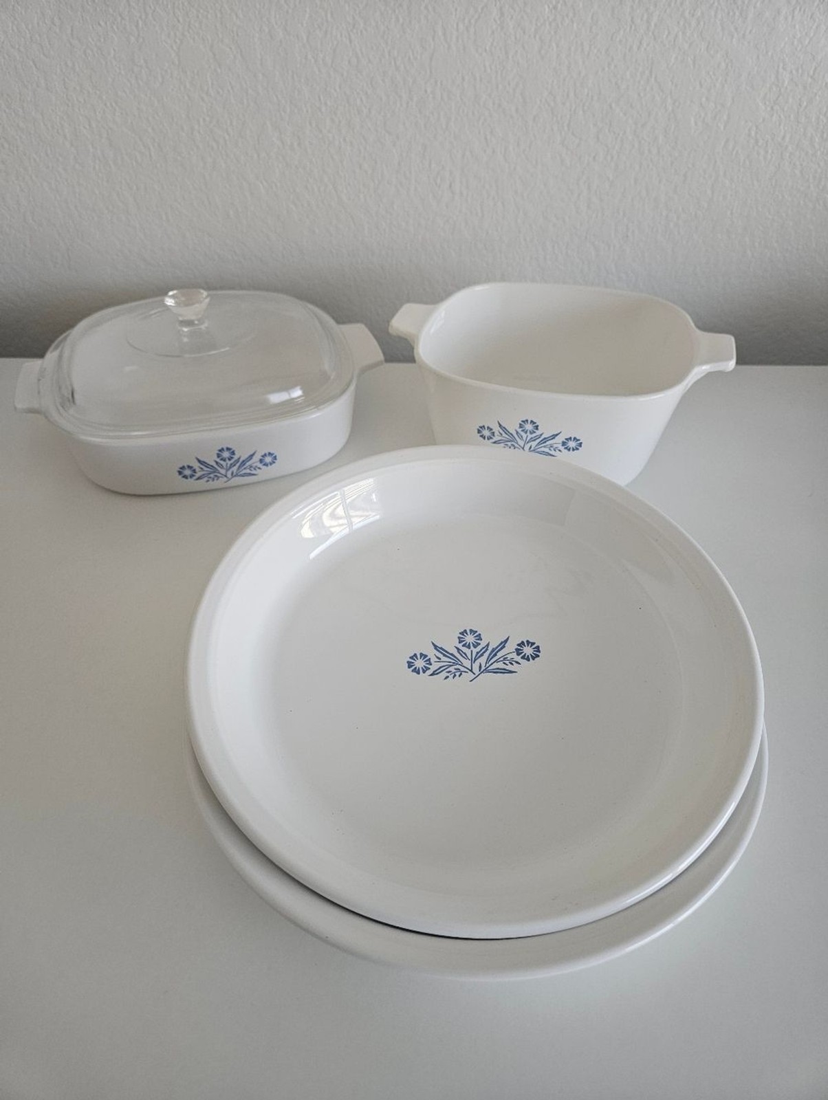 Corning Ware Cornflower Made In USA 70s 80s Flower Pryoceram Cookware Blue