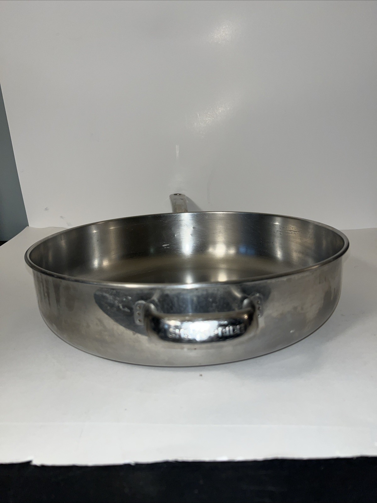 CHEF’S PRIDE INTERNATIONAL ALUMI STAINLESS TRI PLY BASE CUISIN WARE Frying Pan