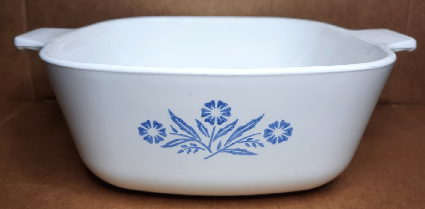 Corning Ware [Australia] ‘Blue Cornflower’ 2Pt/1.5L Saucepan/Casserole [P-1 1/2]