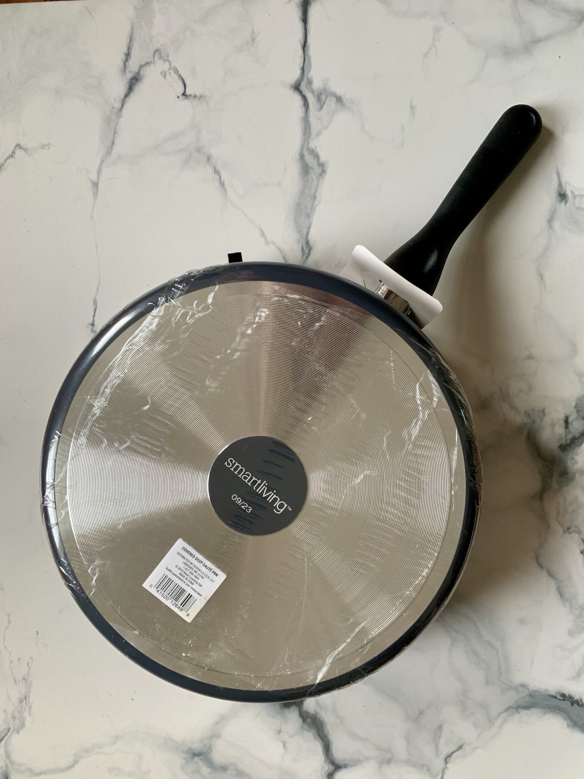 Smart Living 12in Non-Stick Aluminum Frying Pan, Long Handle, Black/Silver