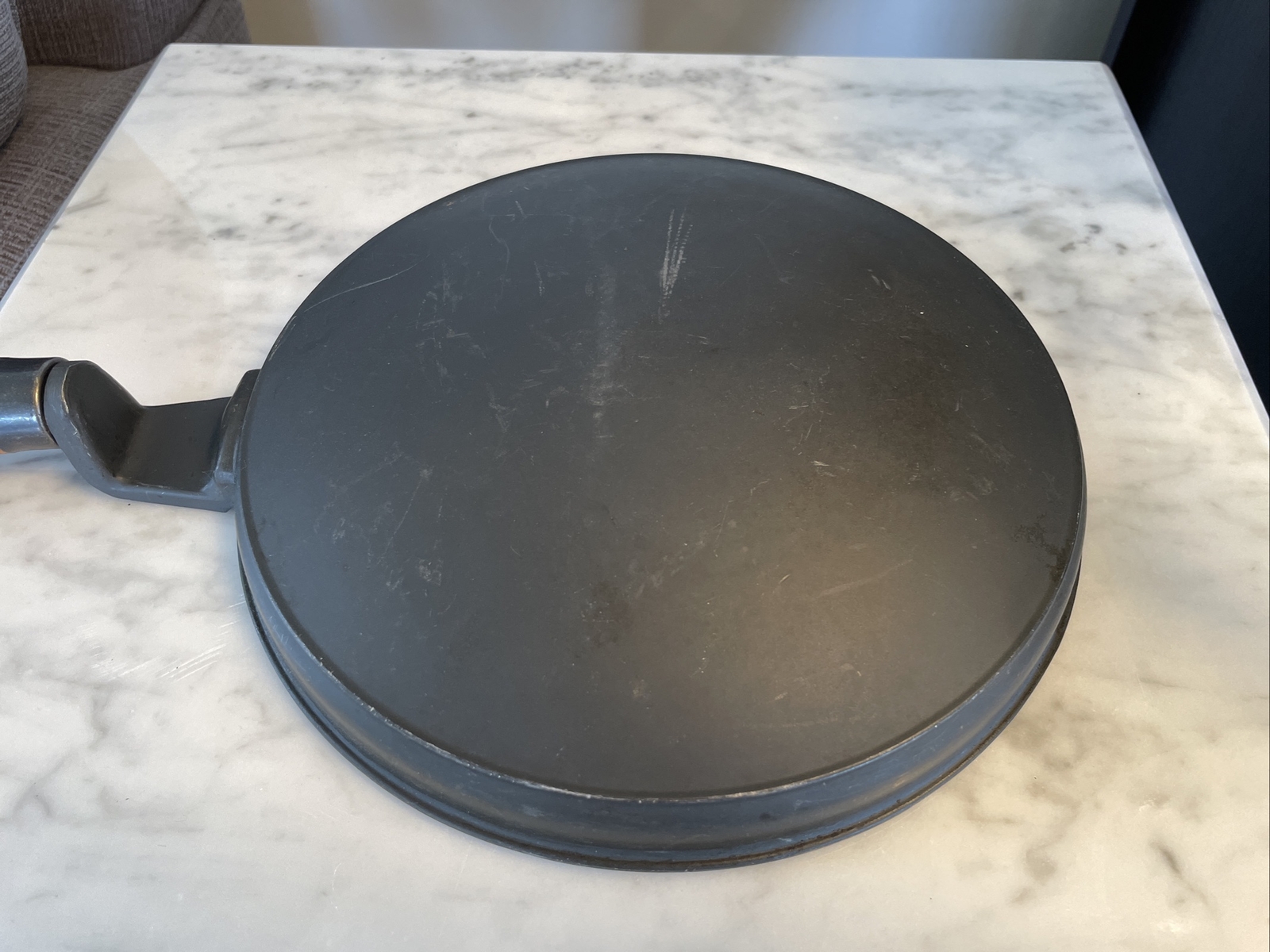Vintage NORDIC WARE Crepes ‘N Things Crepe Pan Wooden Handle Black Cast Aluminum
