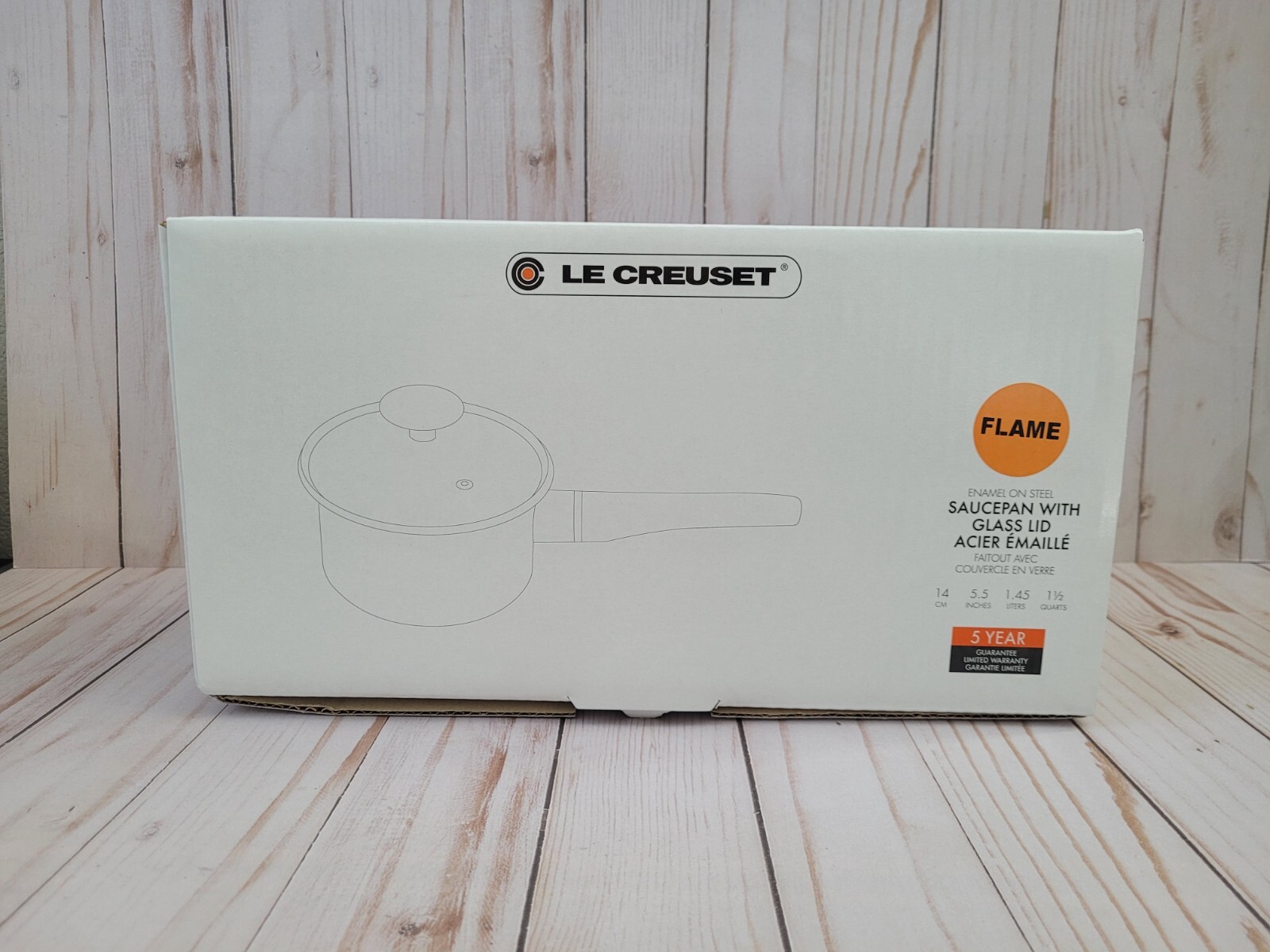 Brand New Le Creuset 1.5 qt Classic Round Saucepan Flame with Lid in Retail Box