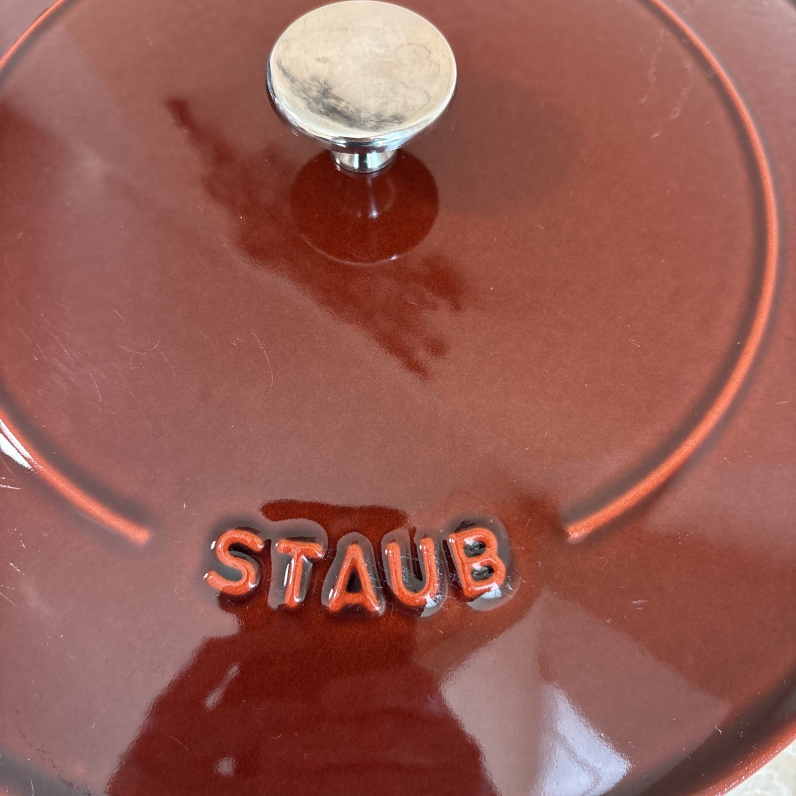 Staub 11”/ 4qt Round Cast Iron Saute Pan with Chistera Lid, Cherry Excellent