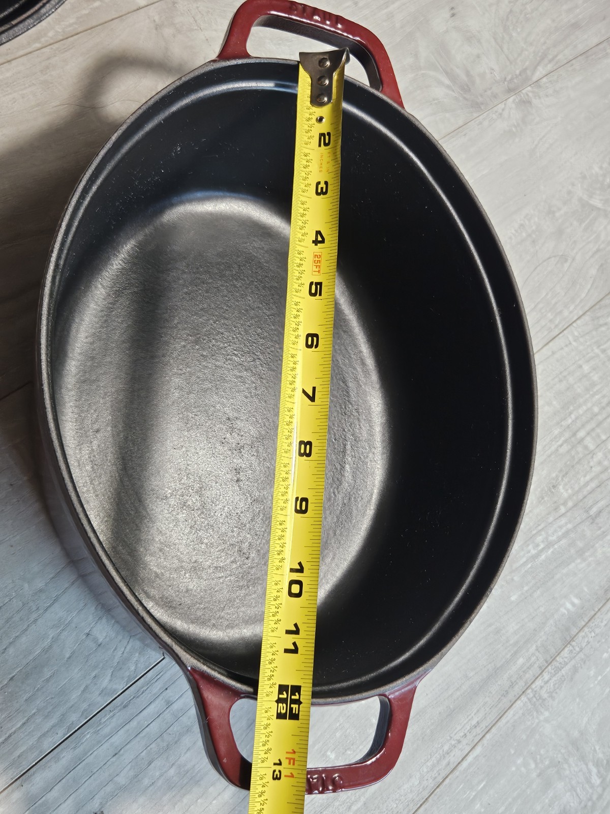 💥STAUB ENAMELED CAST IRON LA COCOTTE DUTCH OVEN 5.75 QT MAROON EXCELLENT