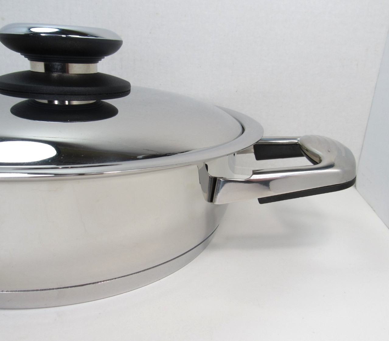 Platinum Professional Cookware Large Skillet Sauté Pan Titanium T304S + Lid