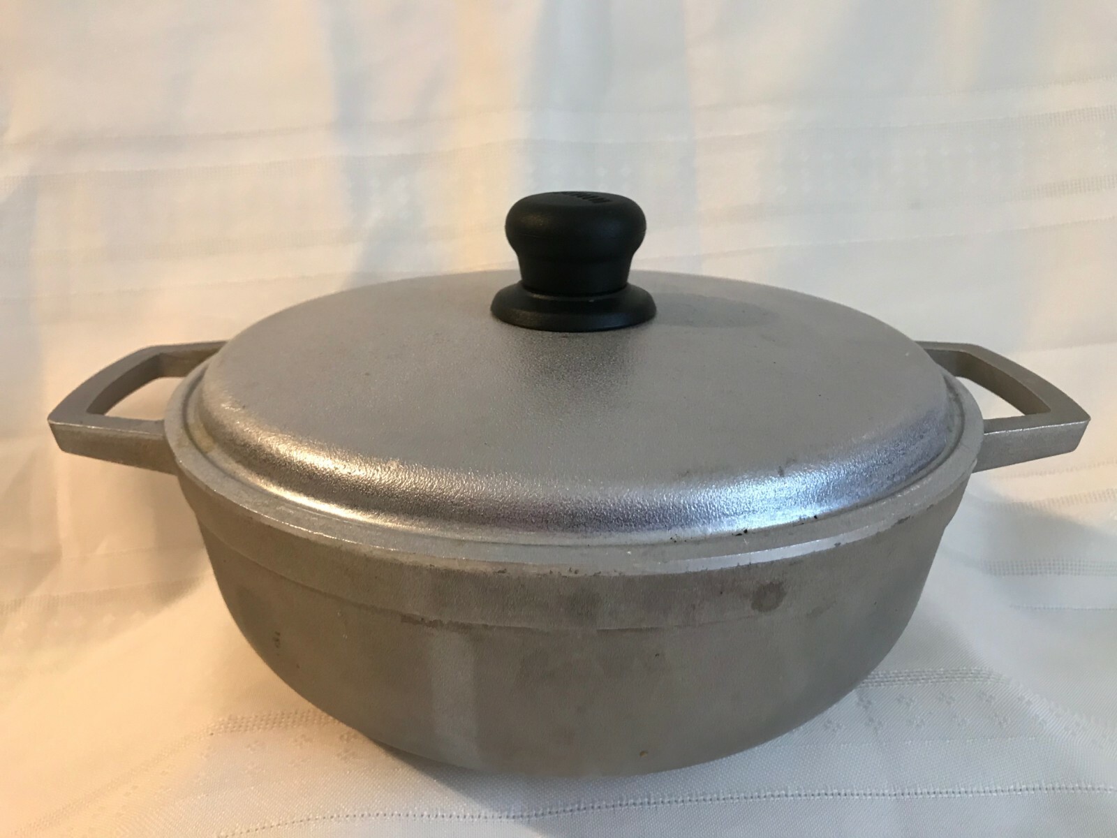 IMUSA ~ COLUMBIAN NATURAL CAST ALUMINUM ~ CALDERO 22 ~ 2.3 QT. DUTCH OVEN & LID