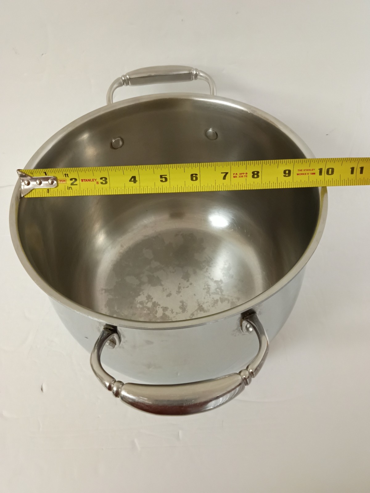 Princess House Heritage Tri-Ply Stainless Steel 8 qt Bell Shape Stockpot W/Lid.