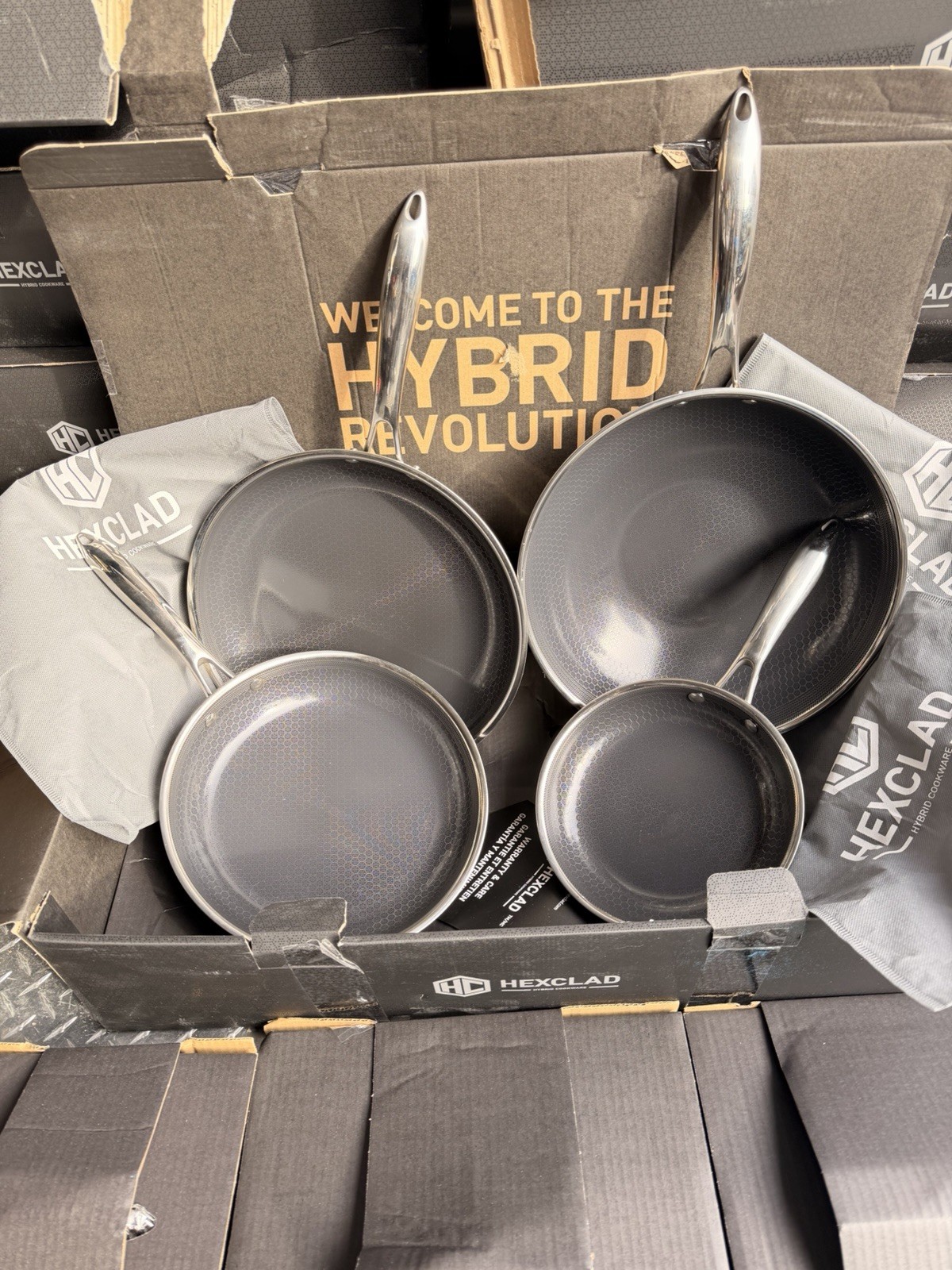 HEXCLAD 7-Piece Nonstick Hybrid Stainless Steel Frying Pan Set 8″ 10″ 12″ & Wok