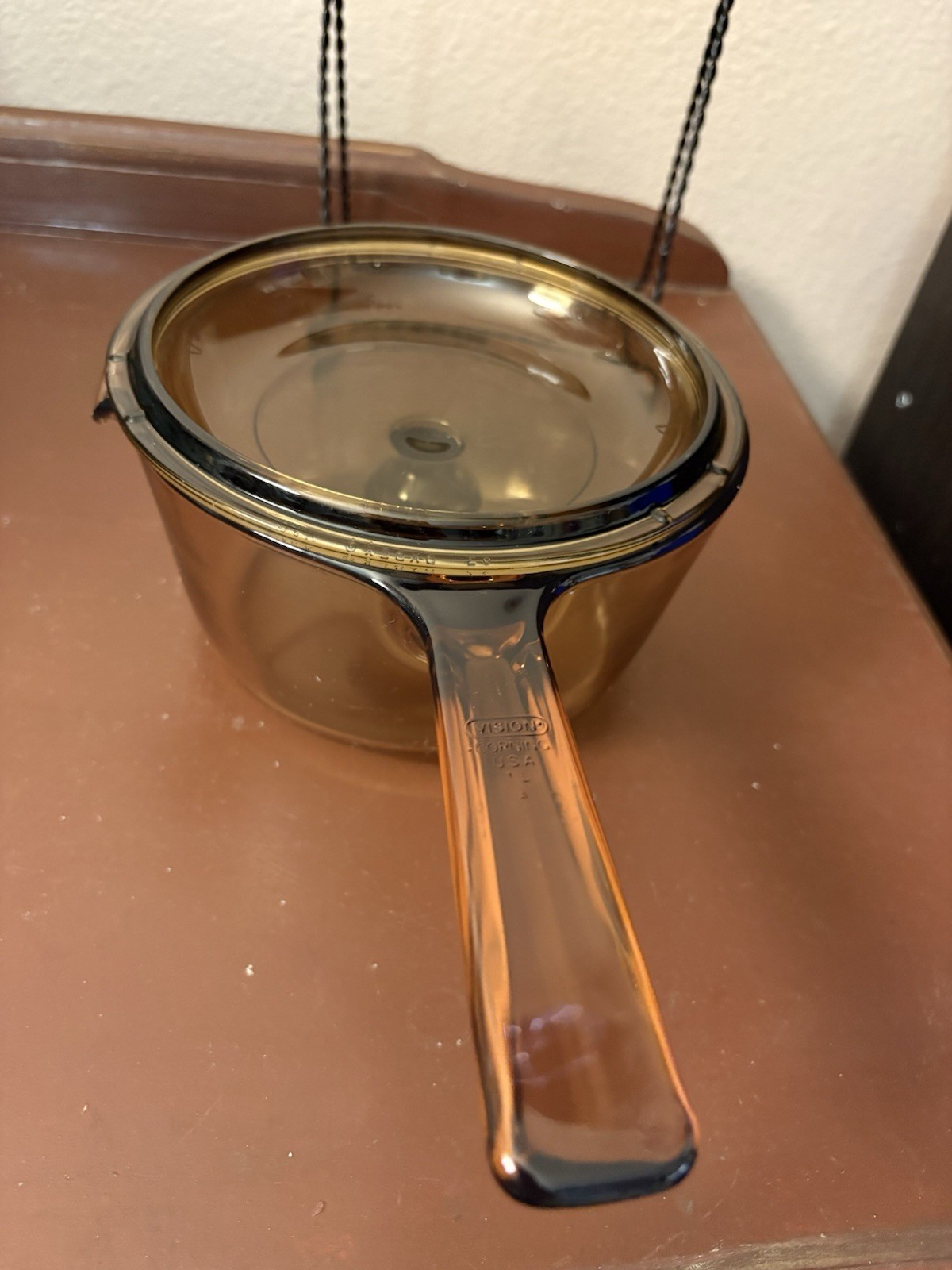 Corning Ware Vision Amber Glass 1 Liter Sauce Pot Pyrex Lid Pour Spout