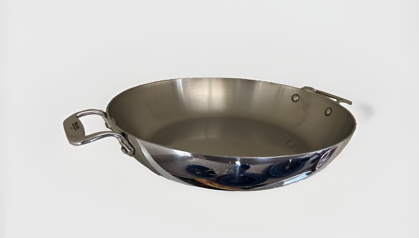 All-Clad 13 ” Braiser / Paella pan – Stainless/Steel – Tri Ply Sits Flat