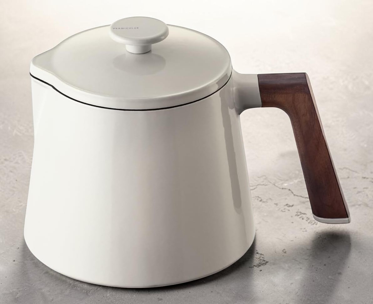 Vermicular Soup Pot SP01-WH 1.9L Cast Iron Enamel Sea Salt White Japan