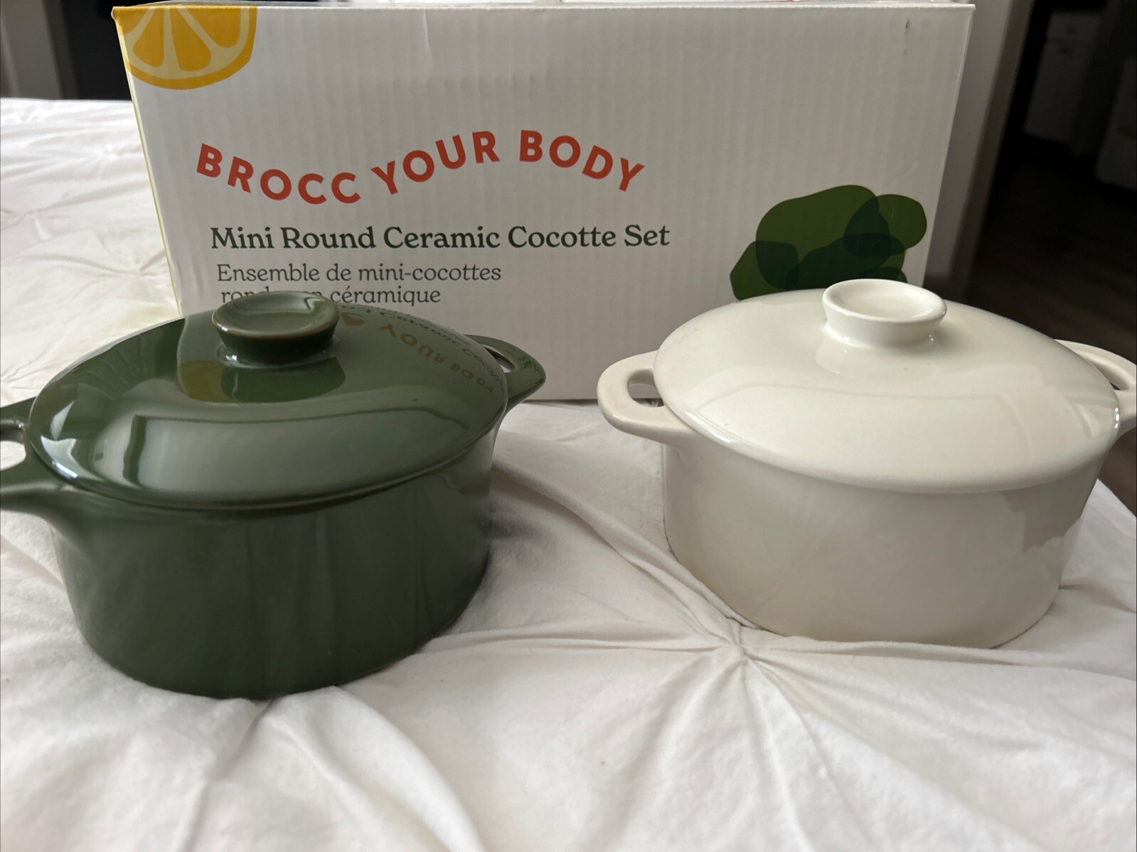 Brocc Your Body Mini Round Ceramic Cocotte Set Green and White Lids NEW IN BOX