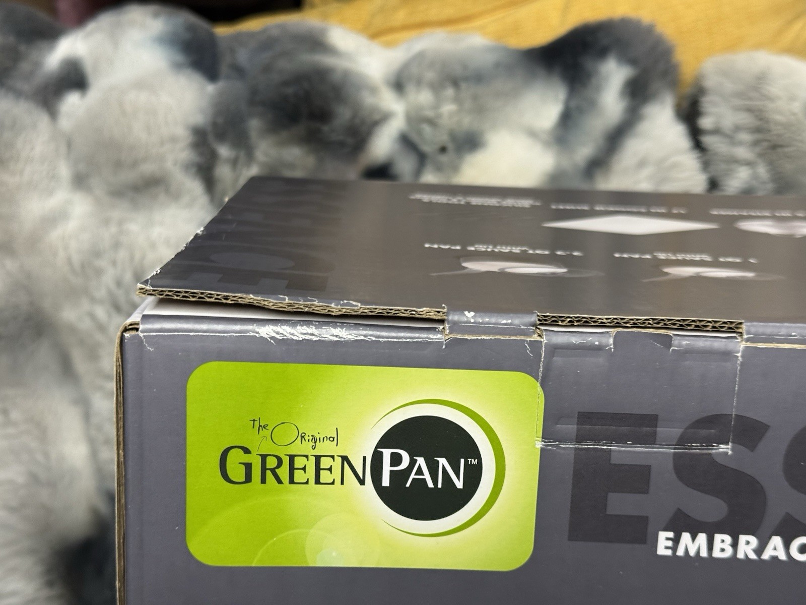 GreenPan Essence 17 Piece Cookware Set Non-Toxic Ceramic Nonstick Pots & Pans