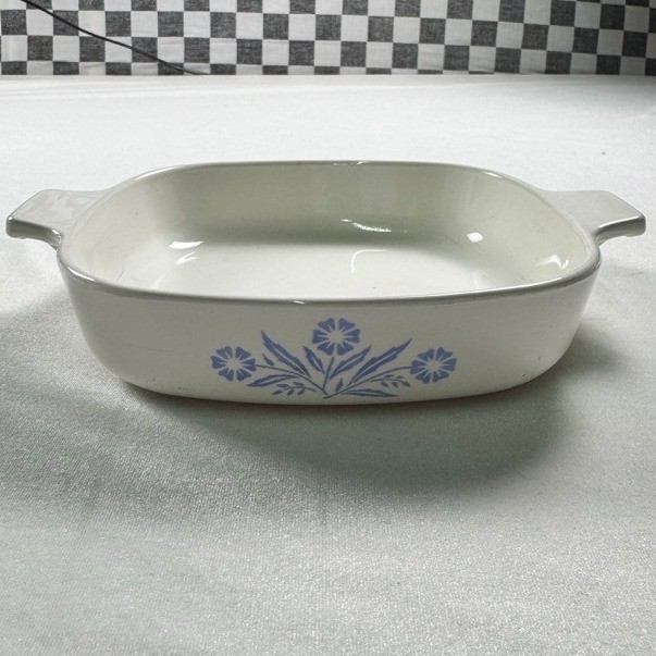 Vintage Corning Ware Cornflower Blue 7in Square Baking Dish A-23 No Lid