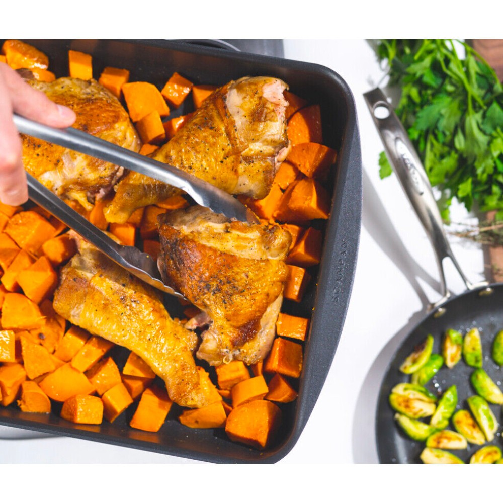 Scanpan Classic Roasting Pan Dish 34cm x 22cm / 3.25L