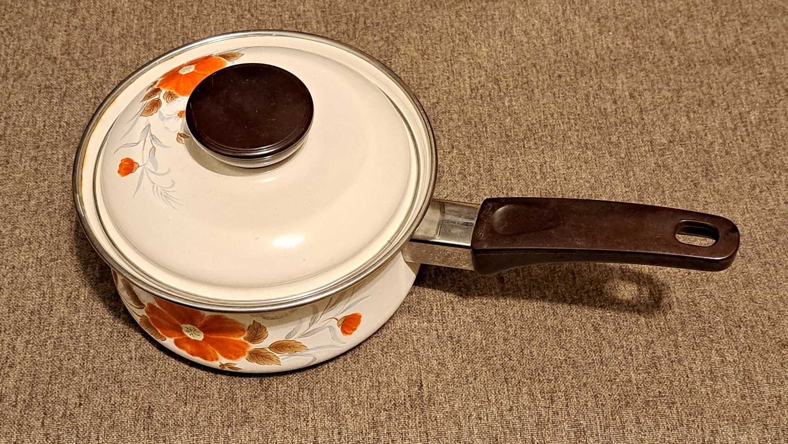 VINTAGE SANKO SOUTHERN FLOWERS ENAMELED SAUCE POT PAN 1.5 LITER / QUART JAPAN