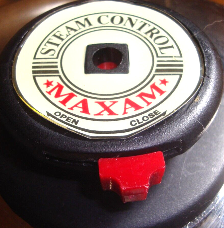 Vtg Maxam Stainless Steel Waterless Cookware Pot w/Steam Control Lid 2 Quart 756