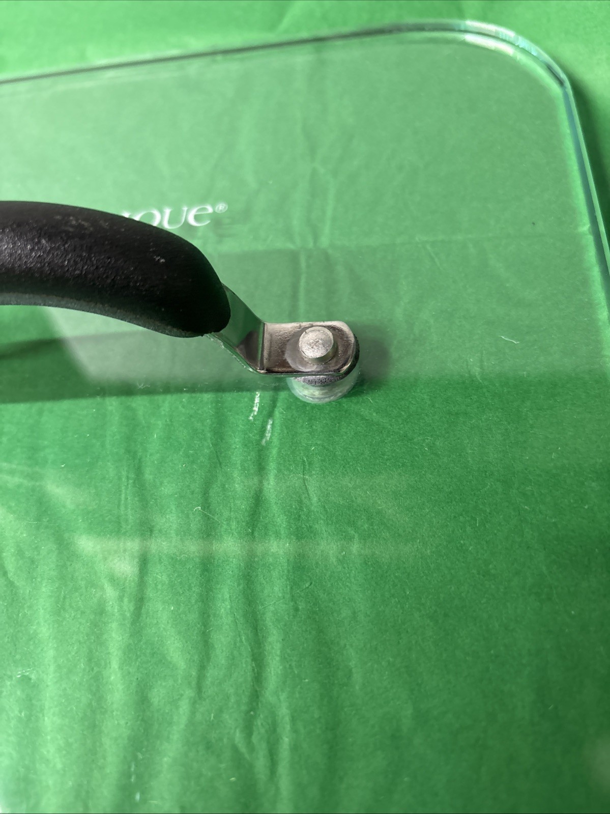 Technique Glass Weighted Press Lid 9” Square 7/8” Thick 2.14 Pounds