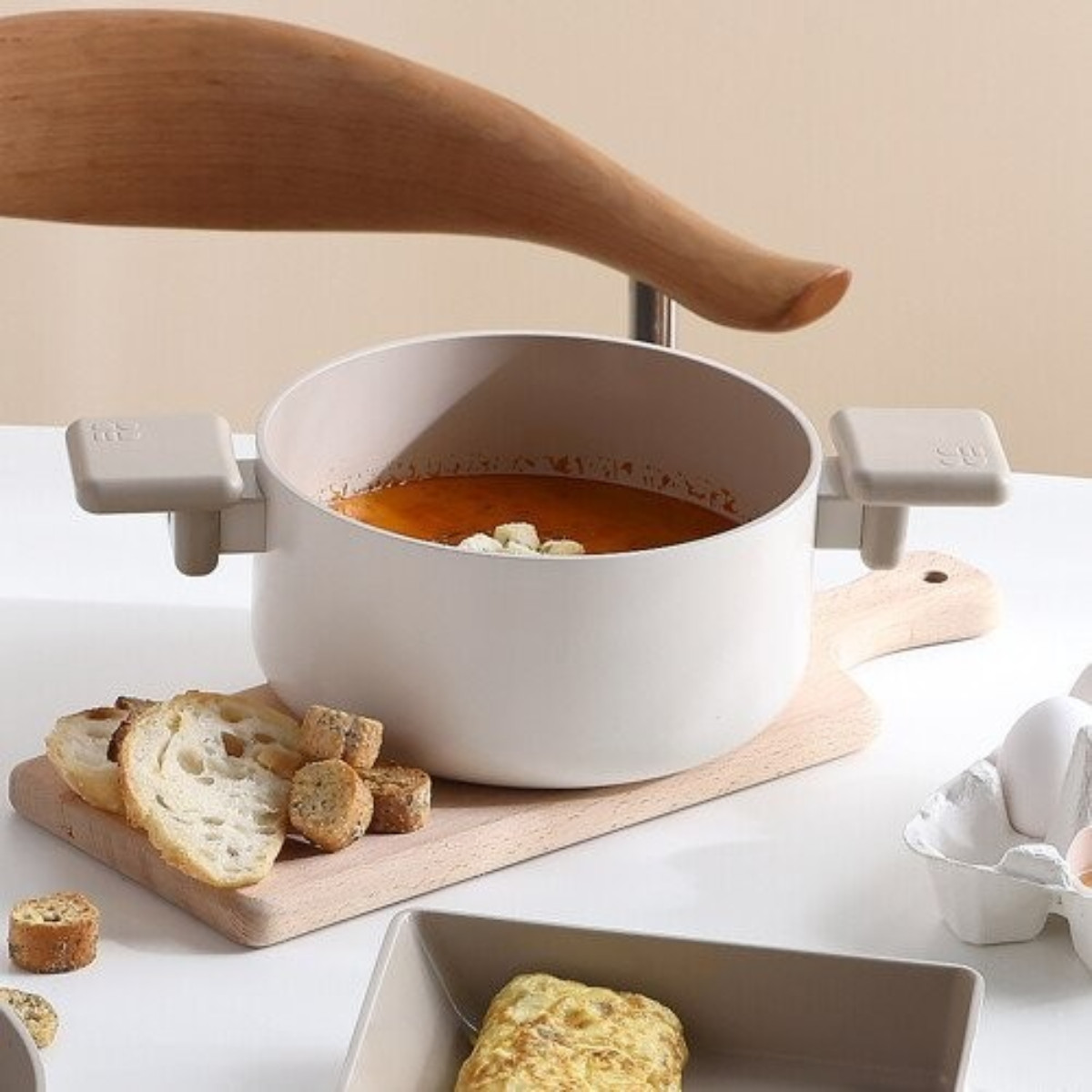 Chou Chou Kitchen Nonstick 1.7QT Stock Pot with Lid, Stew Soup Noodle Casserole