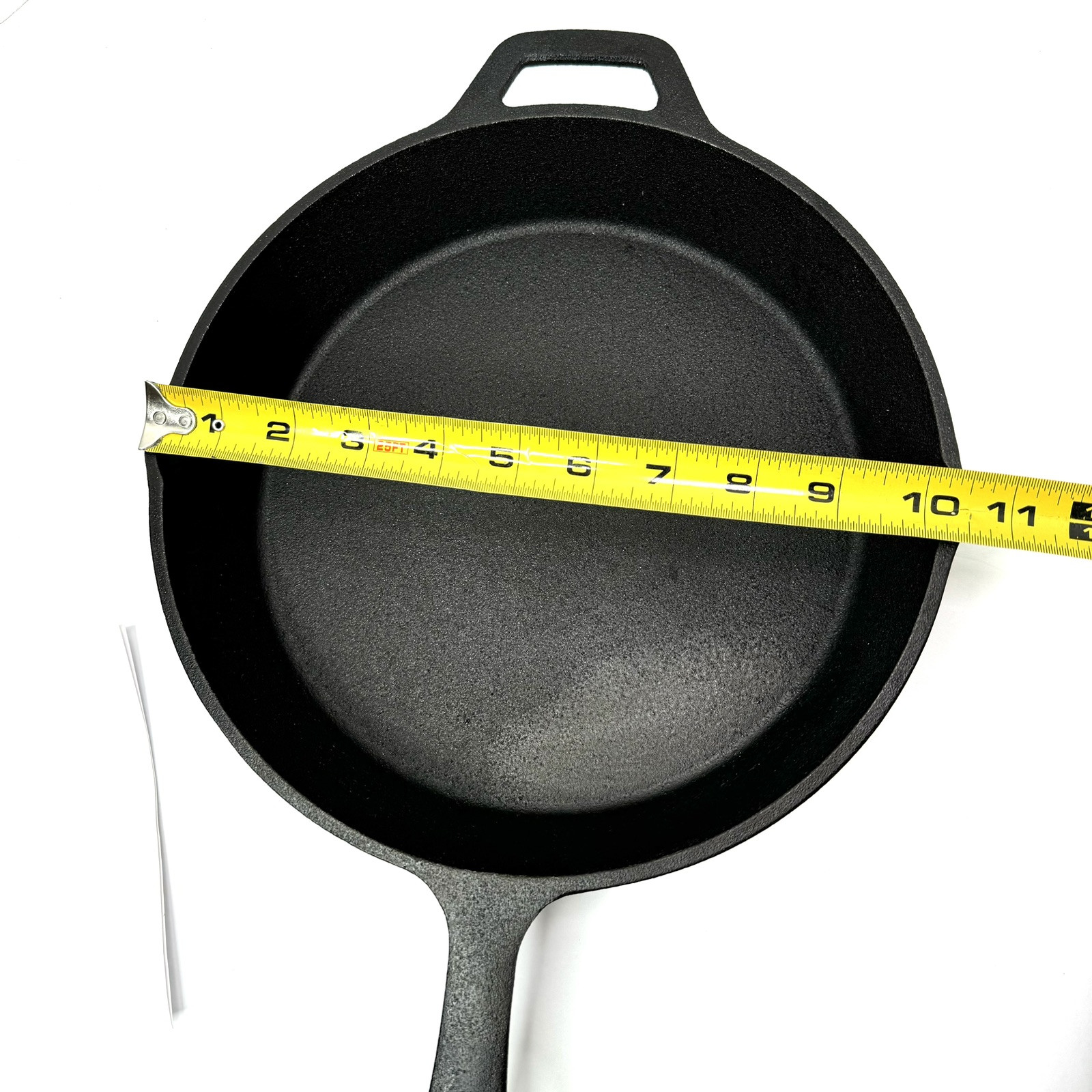 MegaChef Assorted Pre-Seasoned OVEN SAFE, Cast Iron Cookware Set,3 Piece, Black