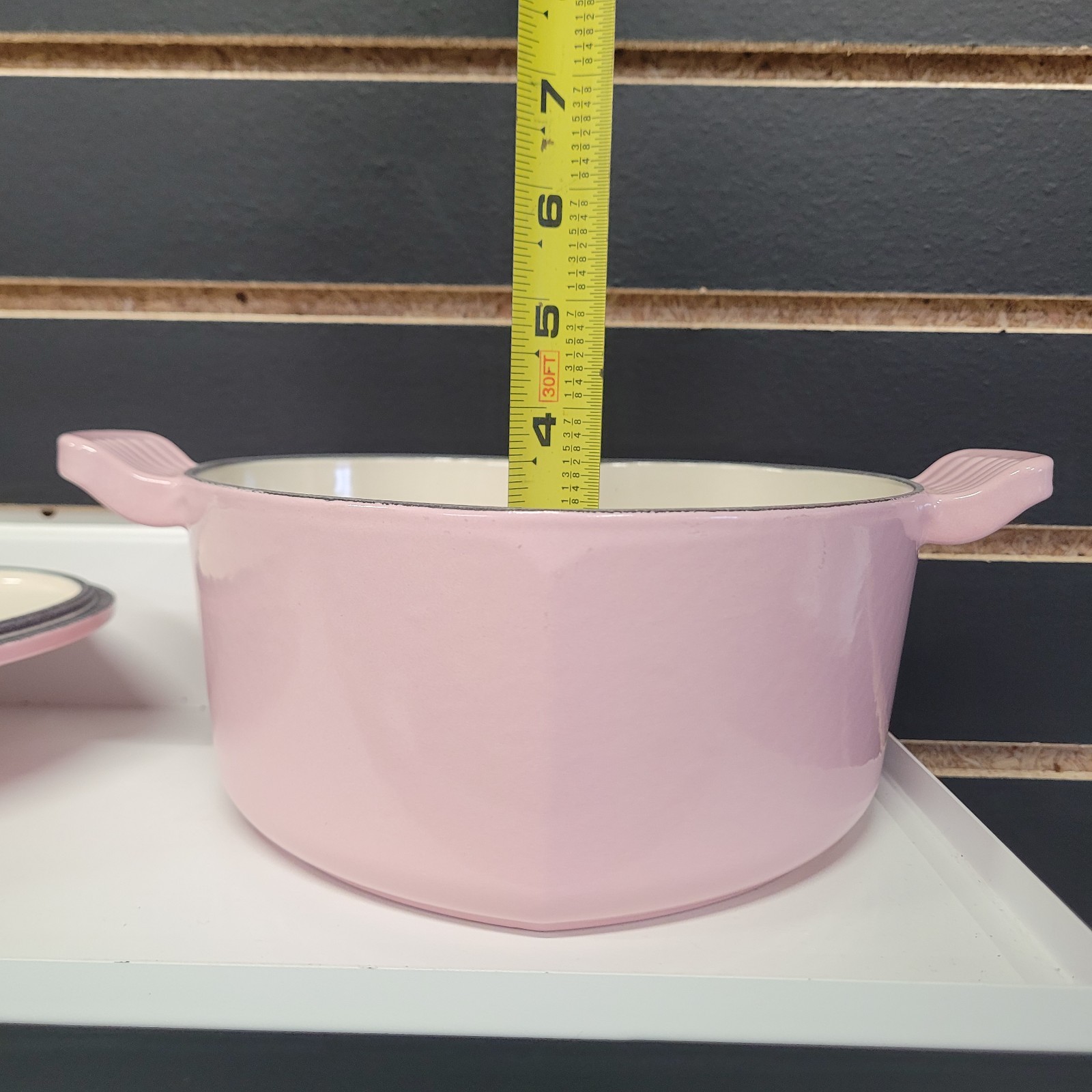 Le Creuset Cocotte D’amour Dish SHELL PINK 1L Heart shaped Cast Iron
