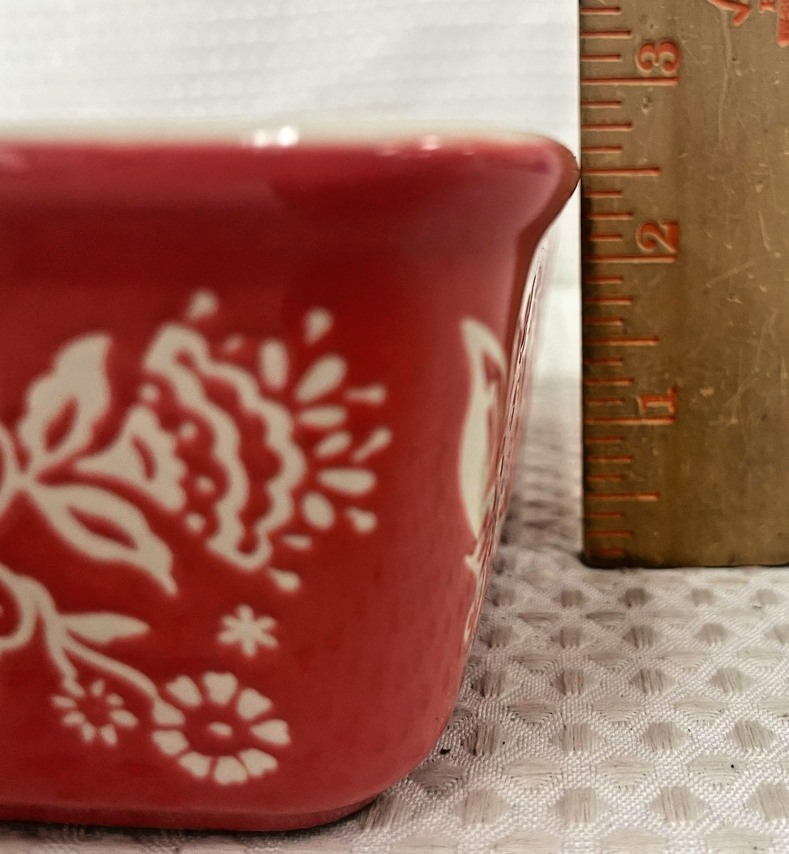 Pioneer Woman Mazie Bird Square Baking Dish 8×8 Casserole Stoneware Red 1.9 QT