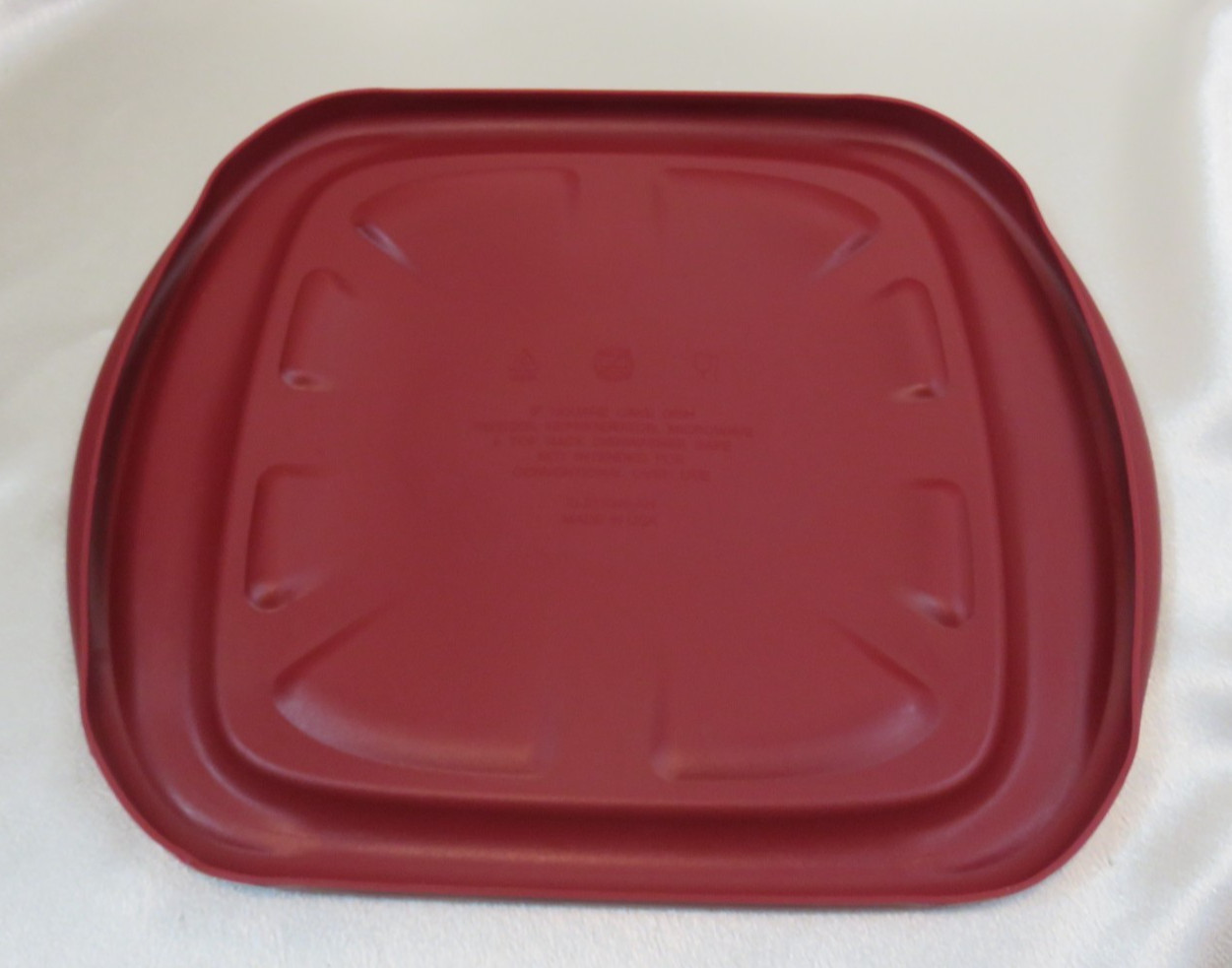 Anchor Hocking Essentials Casserole Baking Dish 8″ x 8″ x 2-1/2″ With Lid 2 QT