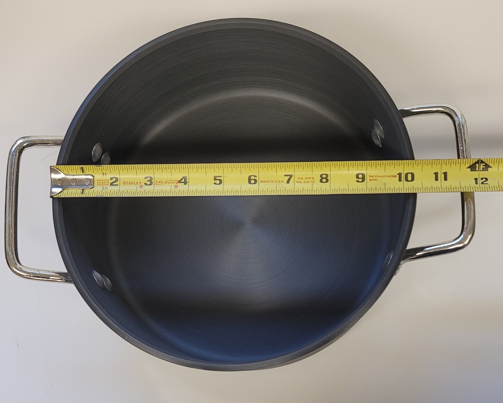 NEW Calphalon Commercial 5 Qt Dutch Oven Pot Aluminum w Dome Lid Deep Casserole