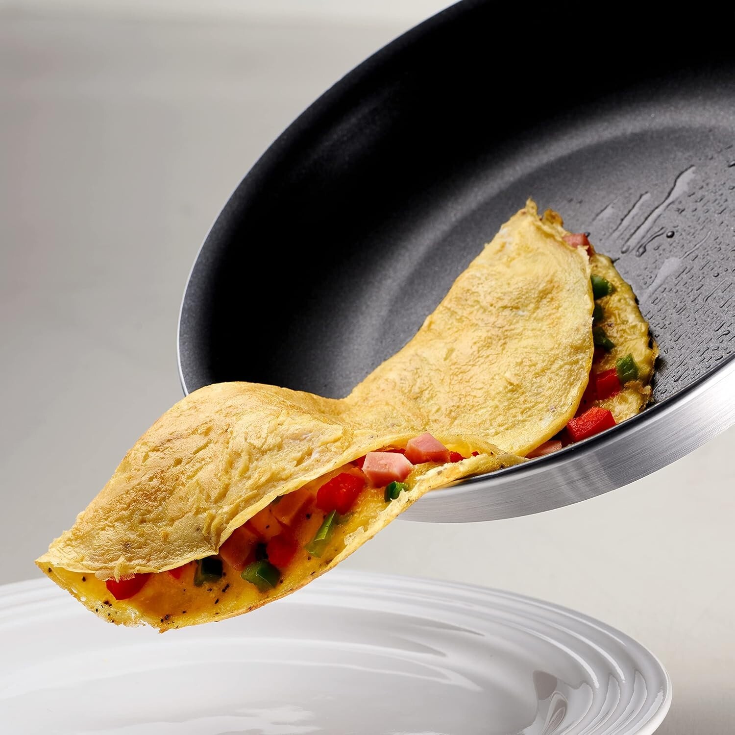 Tramontina Professional 8″ Restaurant Fry Pan, Nonstick Aluminum