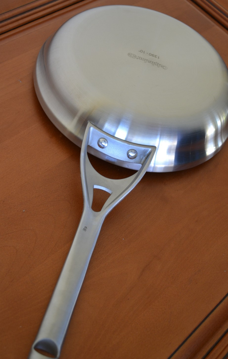 Calphalon Contemporary Stainless Steel 2 Sautepan pans with Lids and 10” Frypan