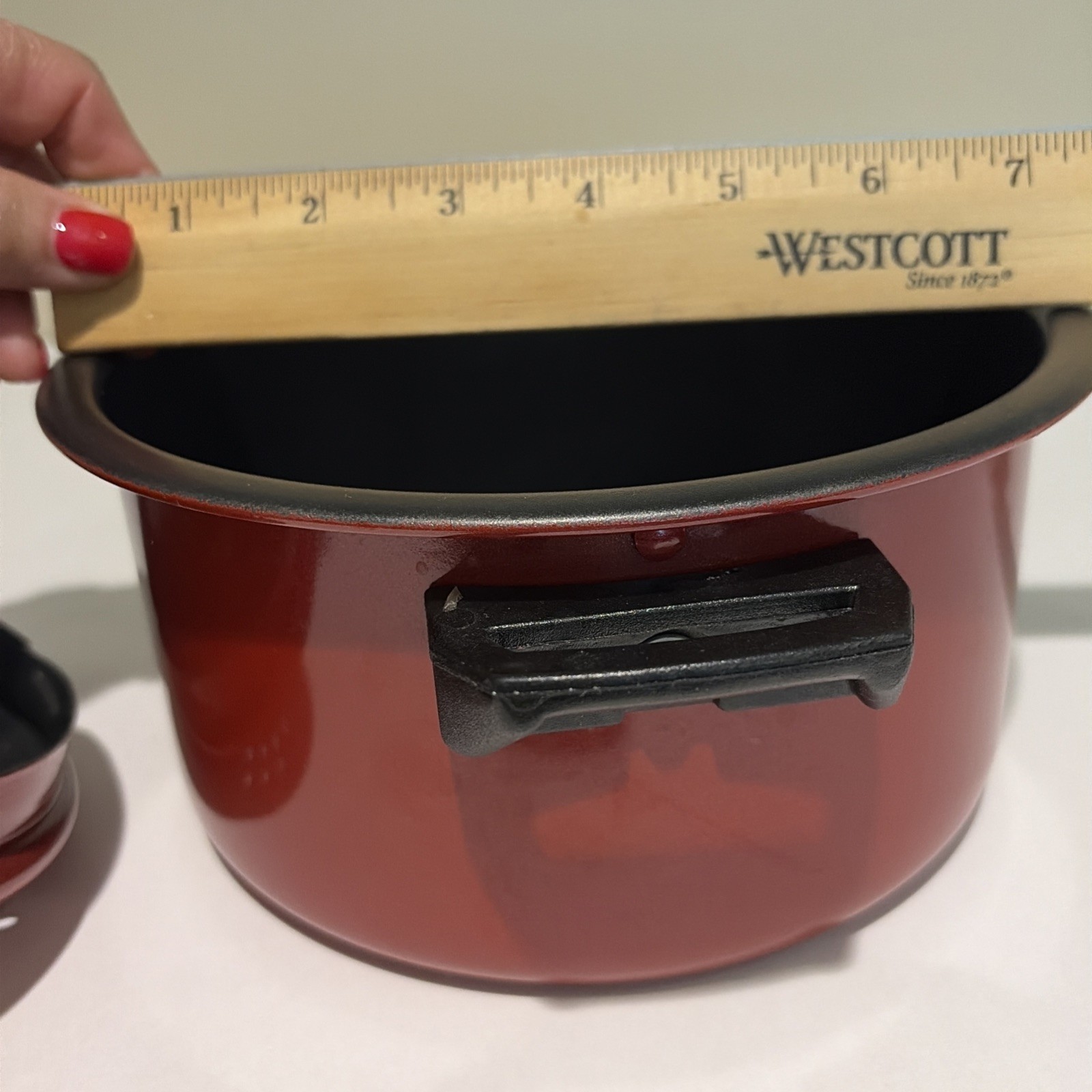 2 Quart Nonstick Metal Steamer Pot Pan W/Locking Vented Lid Strainer Red Black