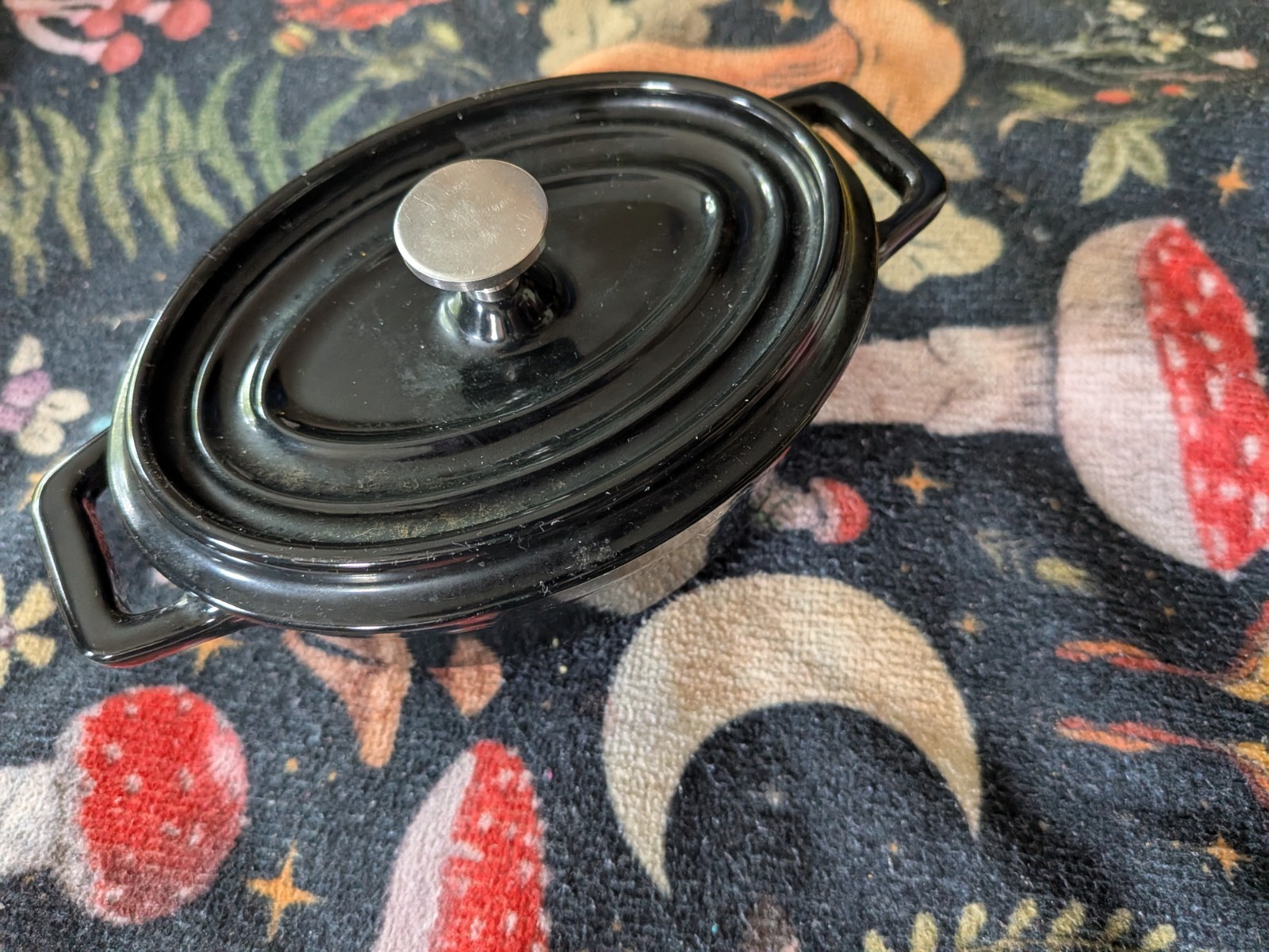 Black Impulse Fonda .28qt, Enameled Cast Iron Mini Dutch Oven W/ Lid 2 X 5