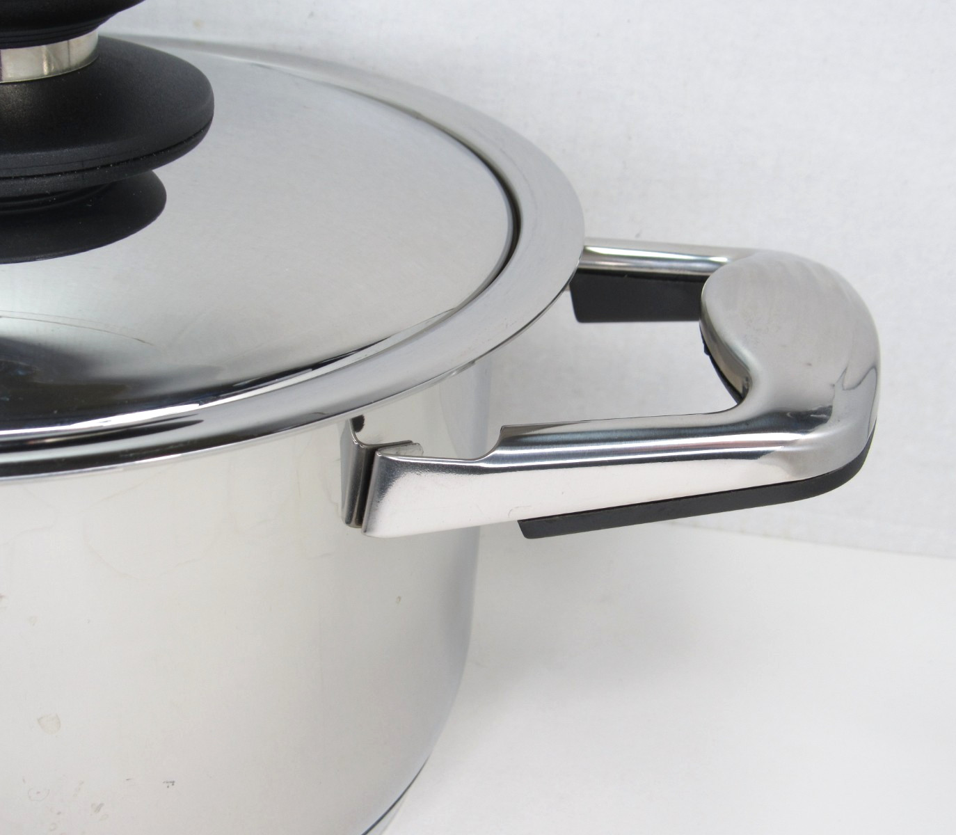 Platinum Professional Cookware System Titanium 24 Elements 4 Qt Pot T304S + Lid