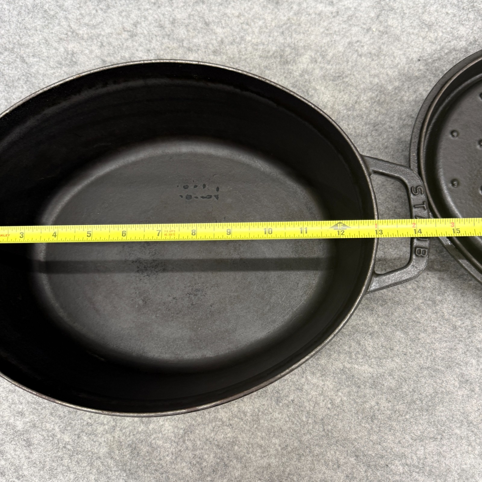 Staub Matte Black Enameled Cast Iron 7 Qt Oval Dutch Oven La Cocotte #33 France
