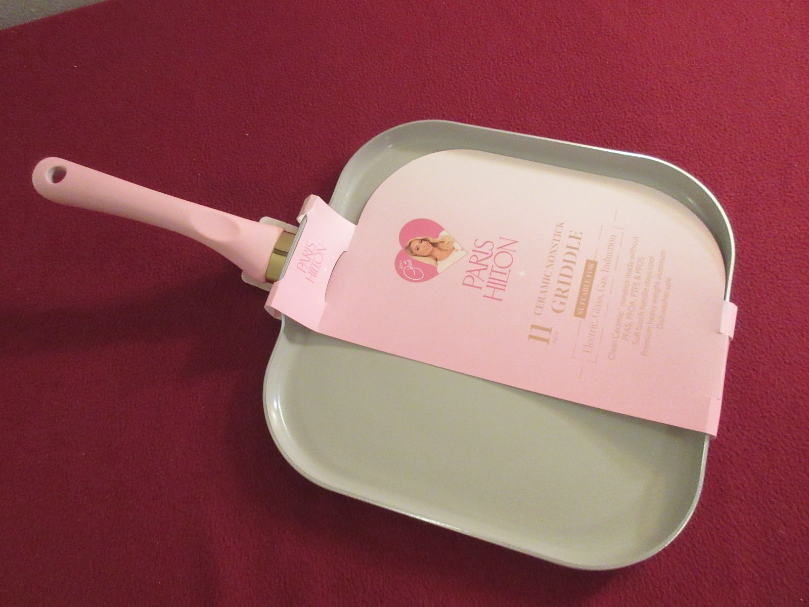 PARIS HILTON 11 Inch Cast Aluminum Ceramic Nonstick Pink Griddle