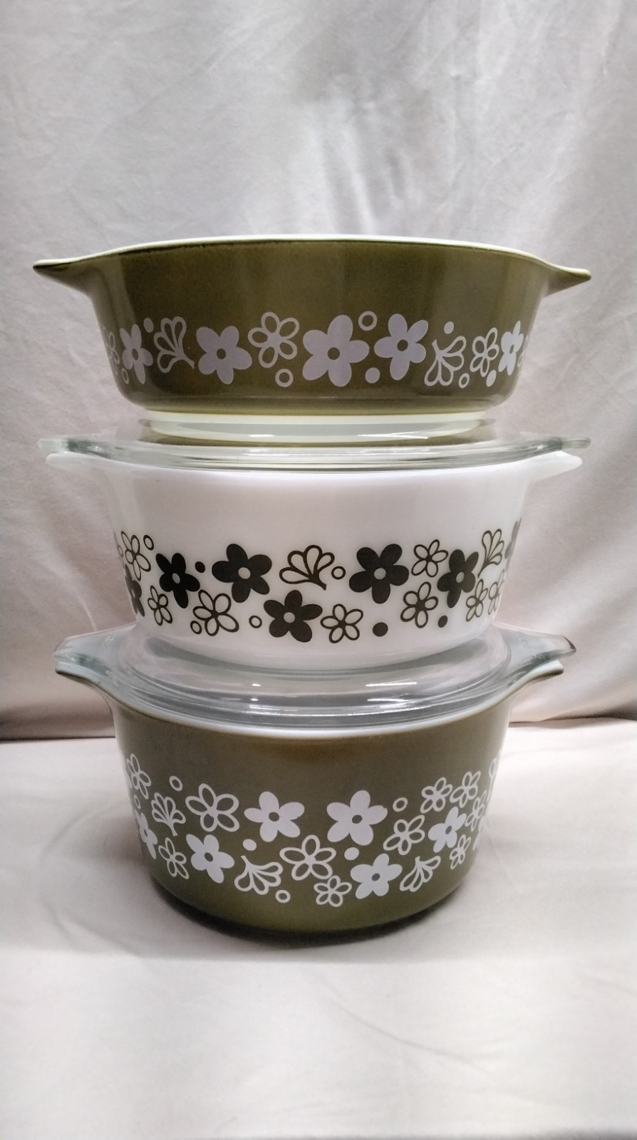 Vintage Pyrex Green CRAZY DAISY SPRING BLOSSOM Set of 3 – 471 472 473 + 2 Lids