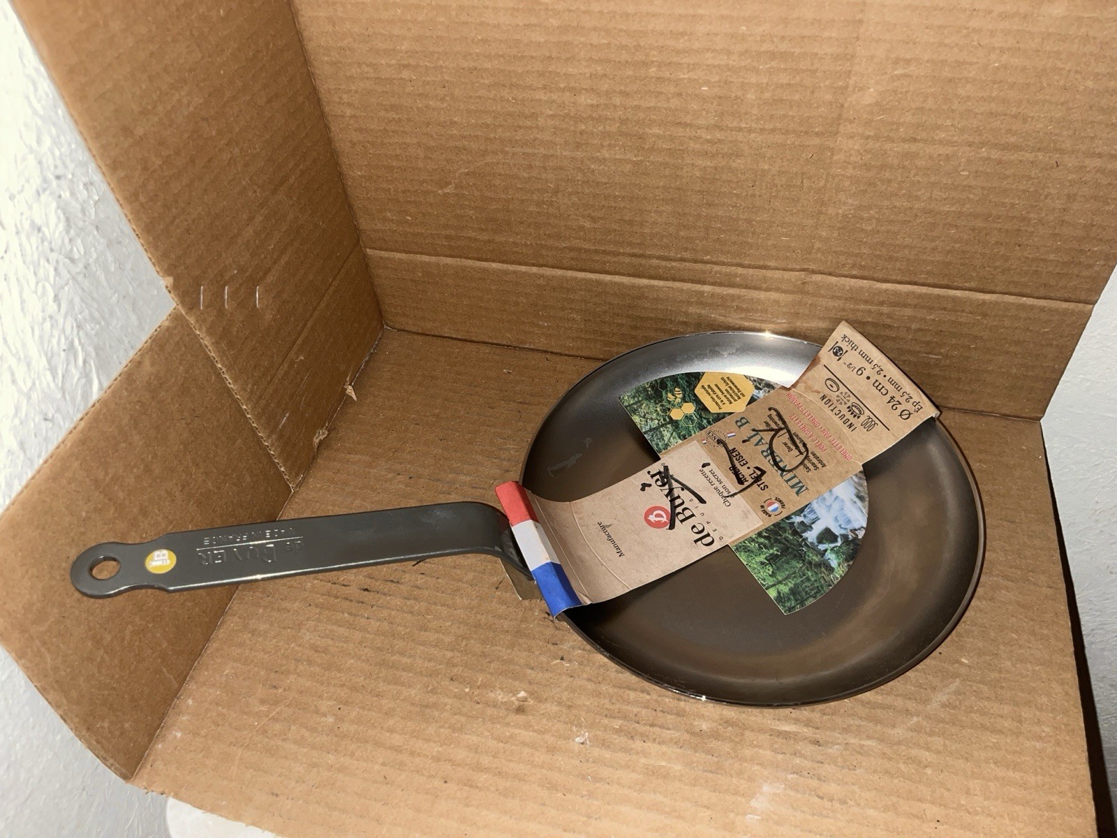 De Buyer Mineral B Carbon Steel Fry Pan, Nonstick 9.5” Induction Ready