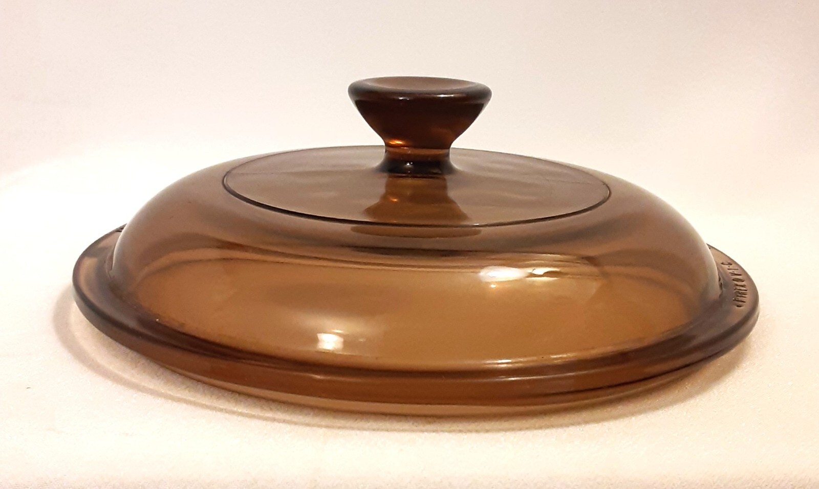 Pyrex Amber 6.25″ Replacement Lid V-1-C Lid #V-1-C