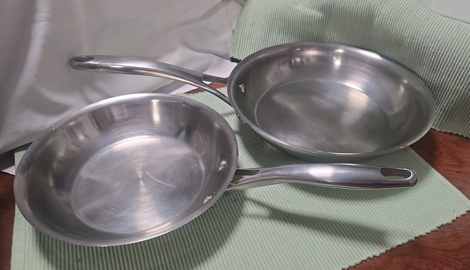 2 Kirkland Signature Cooper Core 10″ 8” Stainless Sauté Pan Skillet, Thailand.