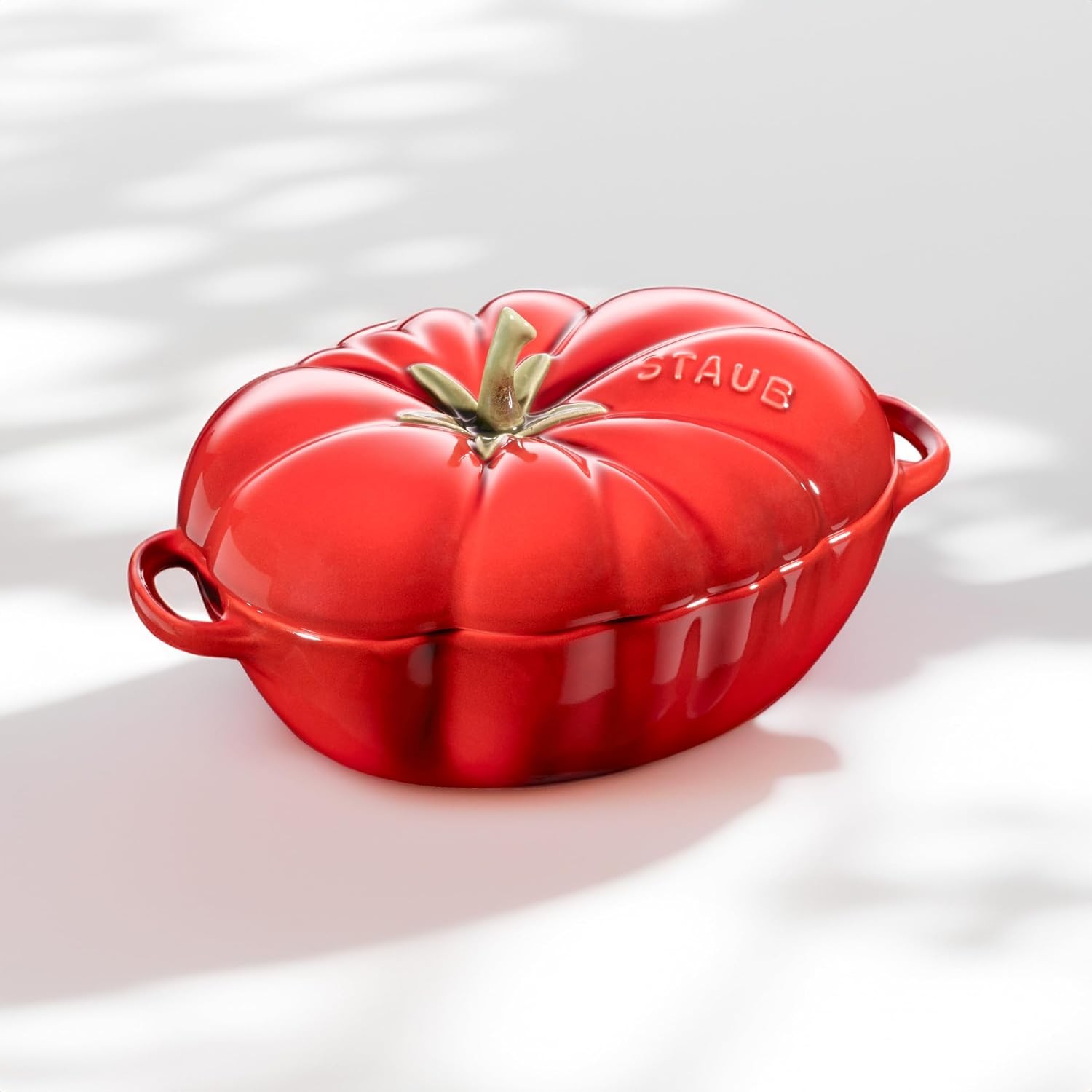Ceramic 16-oz Petite Tomato mini Cocotte baking dish no stovetop save – Cherry