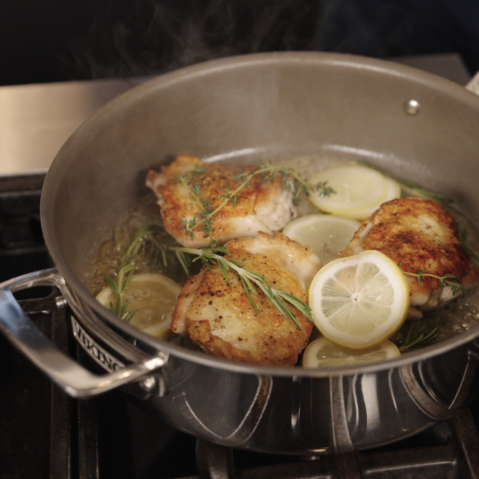 Viking Pureglide Pro 3qt 10″ Frying Saute Pan with Lid Nonstick
