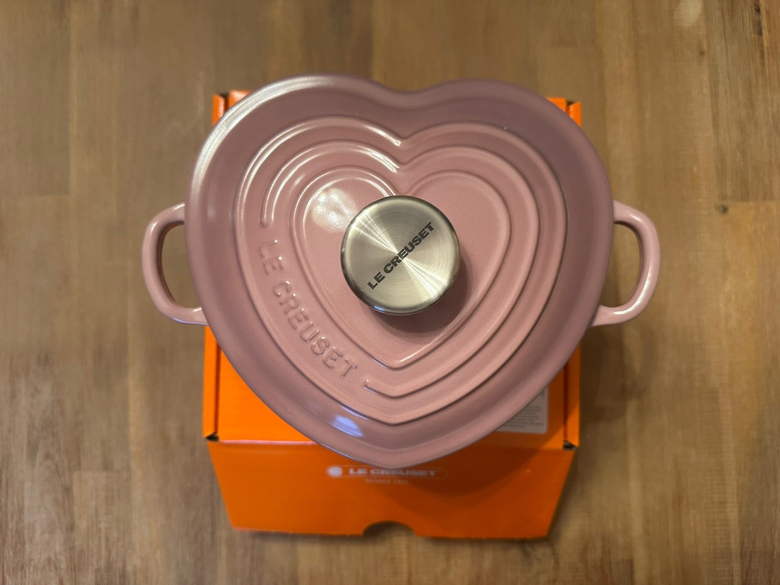 NEW Le Creuset Mauve Pink Traditional Heart Cocotte 20cm 2qt 1.9L