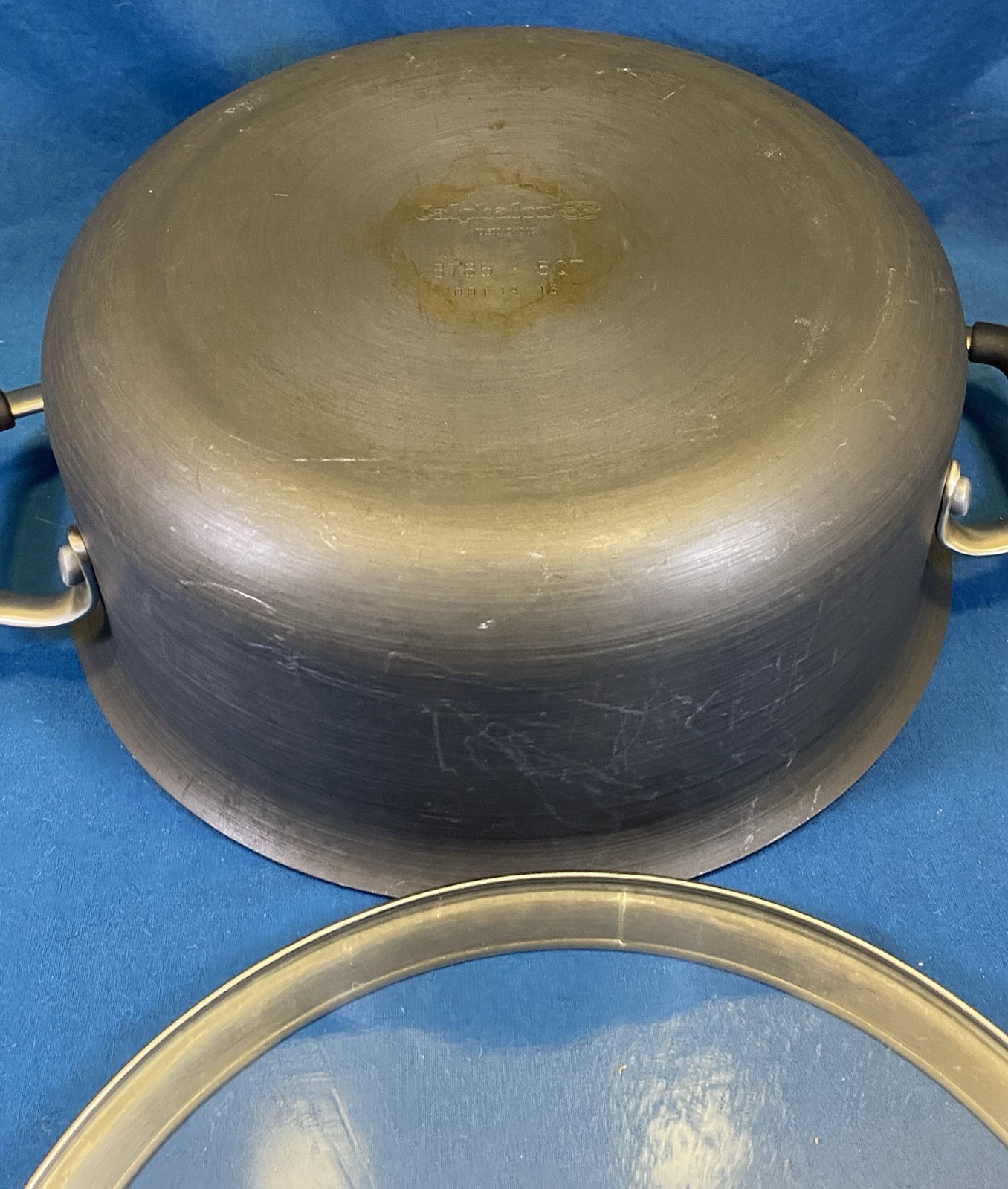 Kitchen Essentials Calphalon Anodized Aluminum 5 Qt Stock Pot Pan 8785 & Lid